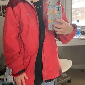 Women’s Patagonia gortex jacket